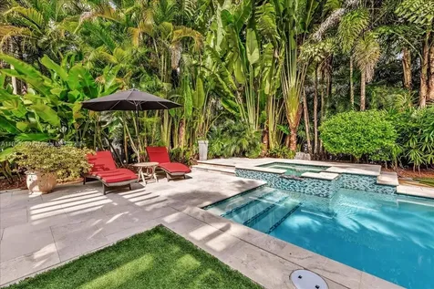 3821 Braganza Avenue Miami FL 33133