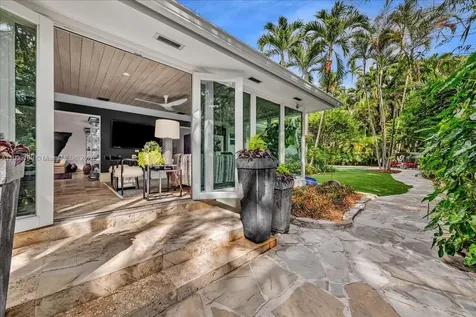 3821 Braganza Avenue Miami FL 33133