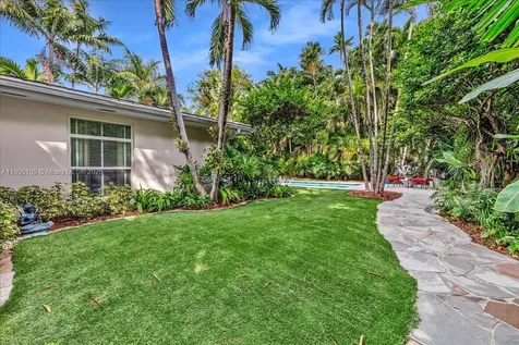 3821 Braganza Avenue Miami FL 33133