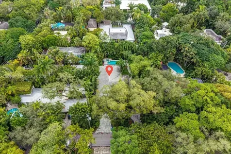 3821 Braganza Avenue Miami FL 33133