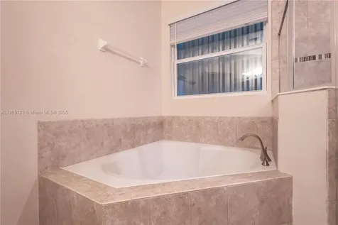 2547 Saint Lucia Circle Vero Beach FL 32967