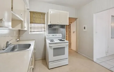 940 NW 67th Street Miami FL 33150