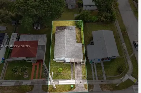 940 NW 67th Street Miami FL 33150