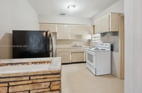 940 NW 67th Street Miami FL 33150