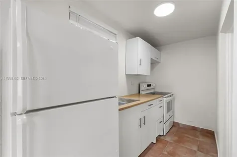 2385 SW 17th Street Miami FL 33145