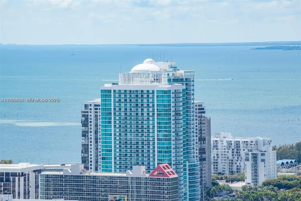 60 SW 13th Street Miami FL 33130