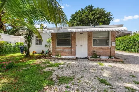 402 NW 102nd Street Miami FL 33150