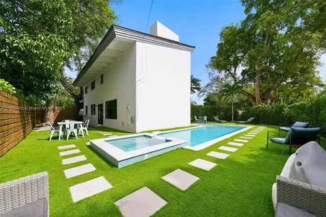 9200 NE 12th Avenue Miami Shores FL 33138