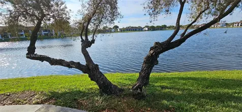 214 Lake Pointe Drive Oakland Park FL 33309