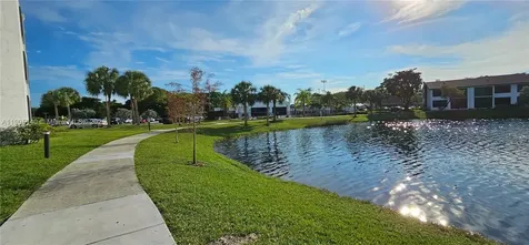 214 Lake Pointe Drive Oakland Park FL 33309