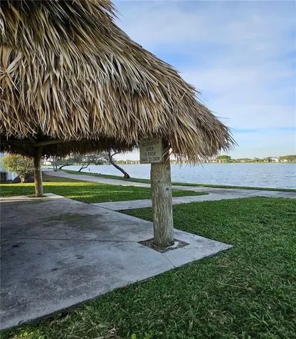 214 Lake Pointe Drive Oakland Park FL 33309