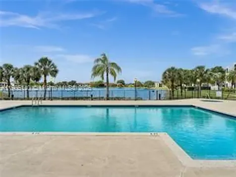 214 Lake Pointe Drive Oakland Park FL 33309