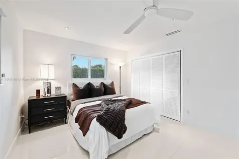 7870 SW 141st Terrace Palmetto Bay FL 33158