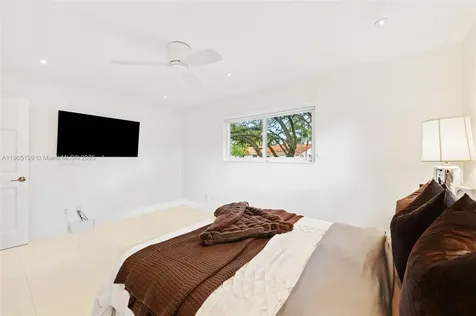 7870 SW 141st Terrace Palmetto Bay FL 33158