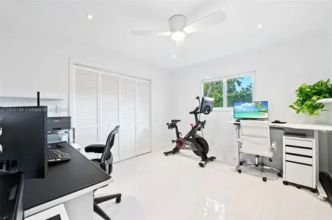 7870 SW 141st Terrace Palmetto Bay FL 33158