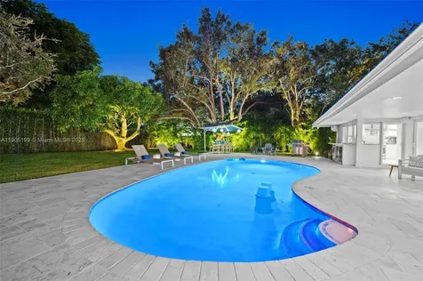7870 SW 141st Terrace Palmetto Bay FL 33158