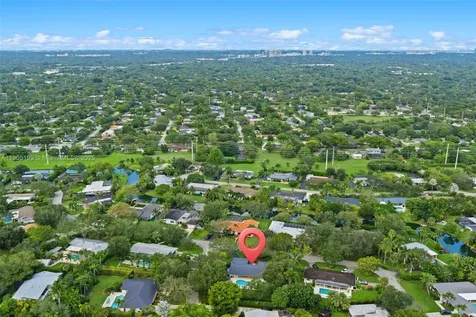7870 SW 141st Terrace Palmetto Bay FL 33158