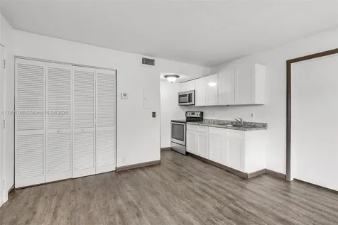 2062 NW 43rd Terrace Lauderhill FL 33313