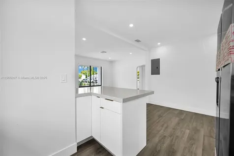 1918 Taft Street Hollywood FL 33020