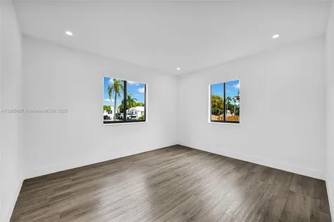 1918 Taft Street Hollywood FL 33020