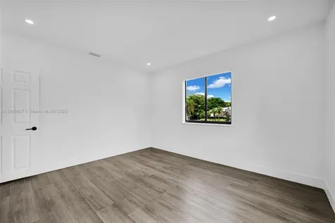 1918 Taft Street Hollywood FL 33020