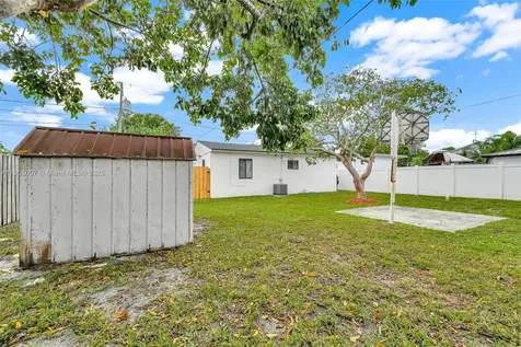 1918 Taft Street Hollywood FL 33020