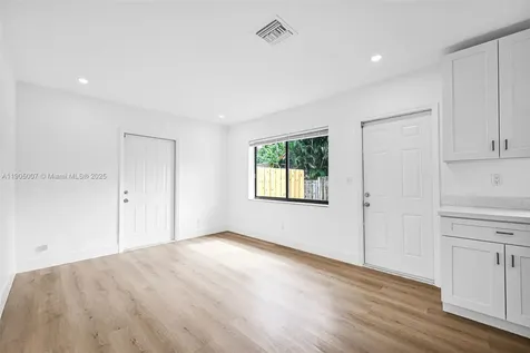 1918 Taft Street Hollywood FL 33020