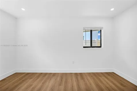 1918 Taft Street Hollywood FL 33020