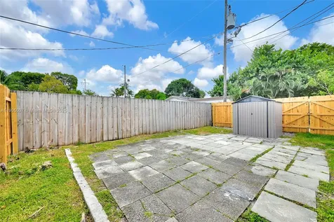 1918 Taft Street Hollywood FL 33020