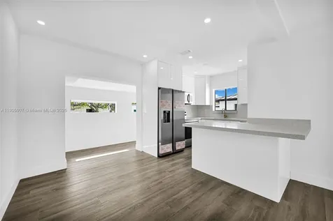 1918 Taft Street Hollywood FL 33020