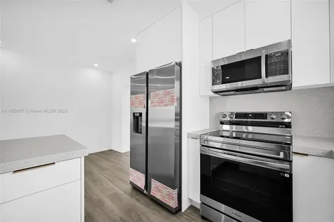 1918 Taft Street Hollywood FL 33020