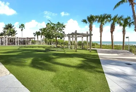 6899 Collins Avenue Miami Beach FL 33141