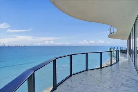 19575 Collins Avenue Sunny Isles Beach FL 33160