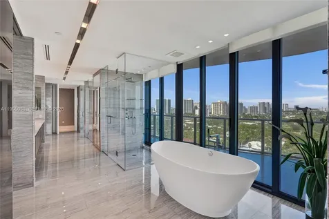 19575 Collins Avenue Sunny Isles Beach FL 33160