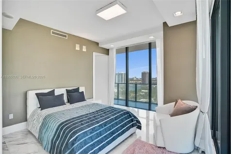 19575 Collins Avenue Sunny Isles Beach FL 33160