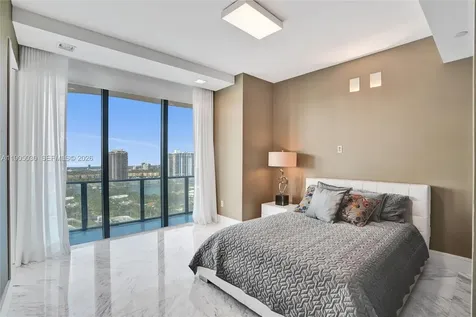 19575 Collins Avenue Sunny Isles Beach FL 33160