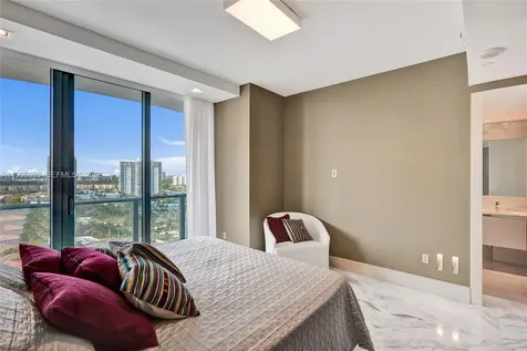 19575 Collins Avenue Sunny Isles Beach FL 33160