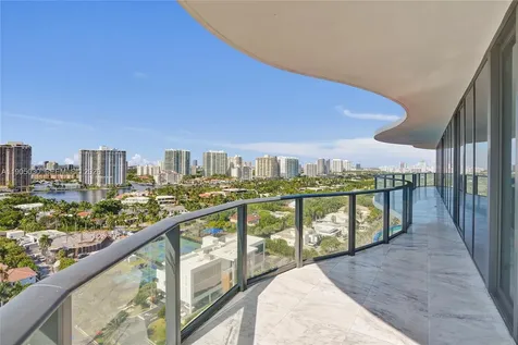 19575 Collins Avenue Sunny Isles Beach FL 33160