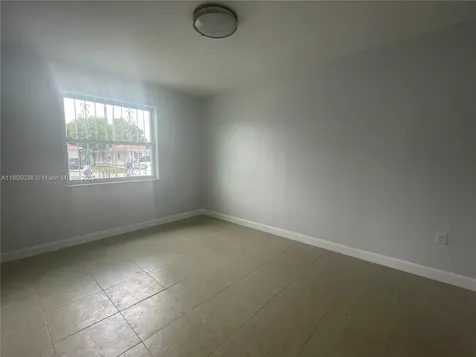 2260 NW 61st Street Miami FL 33142