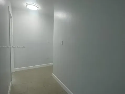 2260 NW 61st Street Miami FL 33142
