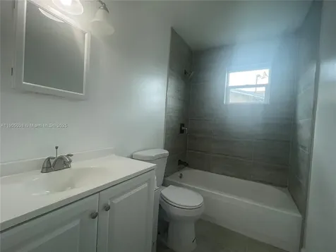 2260 NW 61st Street Miami FL 33142