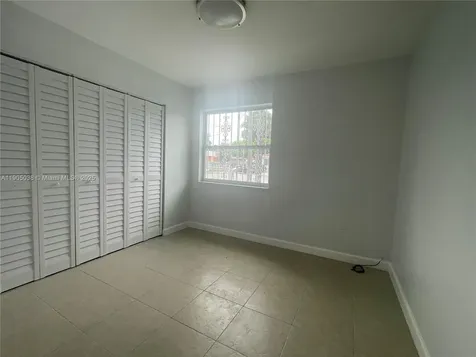 2260 NW 61st Street Miami FL 33142