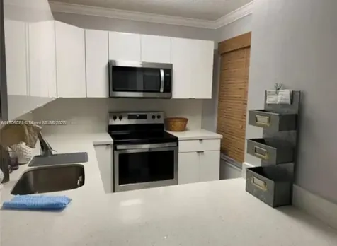 13781 SW 66th Street Miami FL 33183