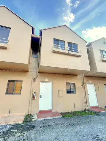 5712 W 25th Court Hialeah FL 33016