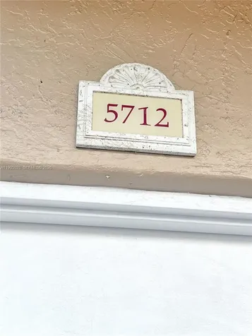 5712 W 25th Court Hialeah FL 33016