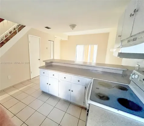 5712 W 25th Court Hialeah FL 33016