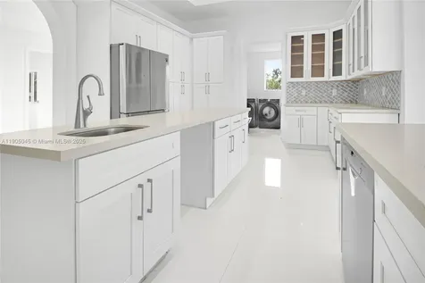 425 SW 129th Avenue Miami FL 33184