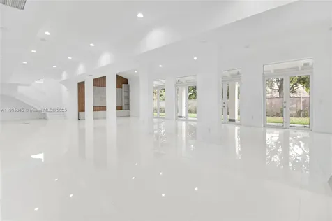 425 SW 129th Avenue Miami FL 33184