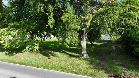 129 NE 87th Street El Portal FL 33138