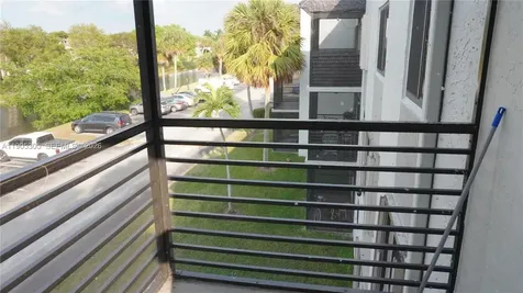 3710 N Pine Island Road Sunrise FL 33351